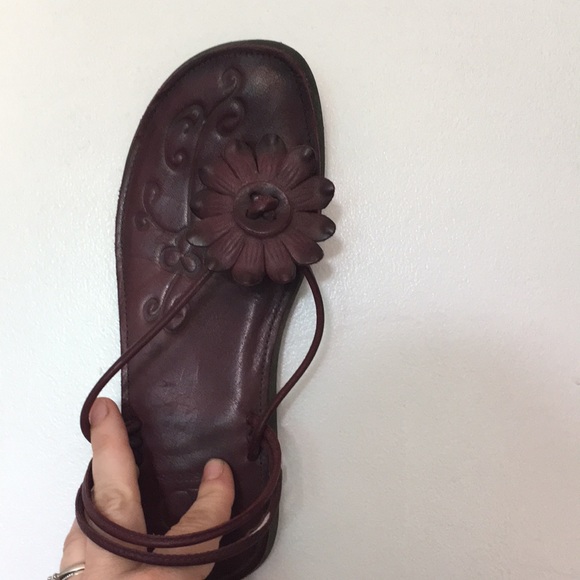 Purple daisy sandals - Picture 2 of 3